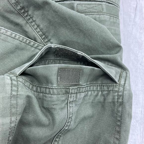 L.L. Bean Green Chino Khaki Cargo Utility Straight Leg Short Cotton Pants 40 - Picture 7 of 12